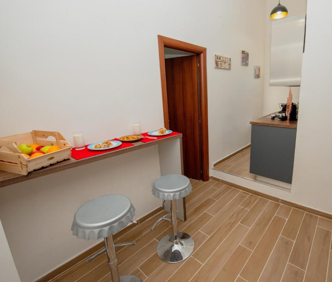 Golden Naples Bed and Breakfast Εξωτερικό φωτογραφία
